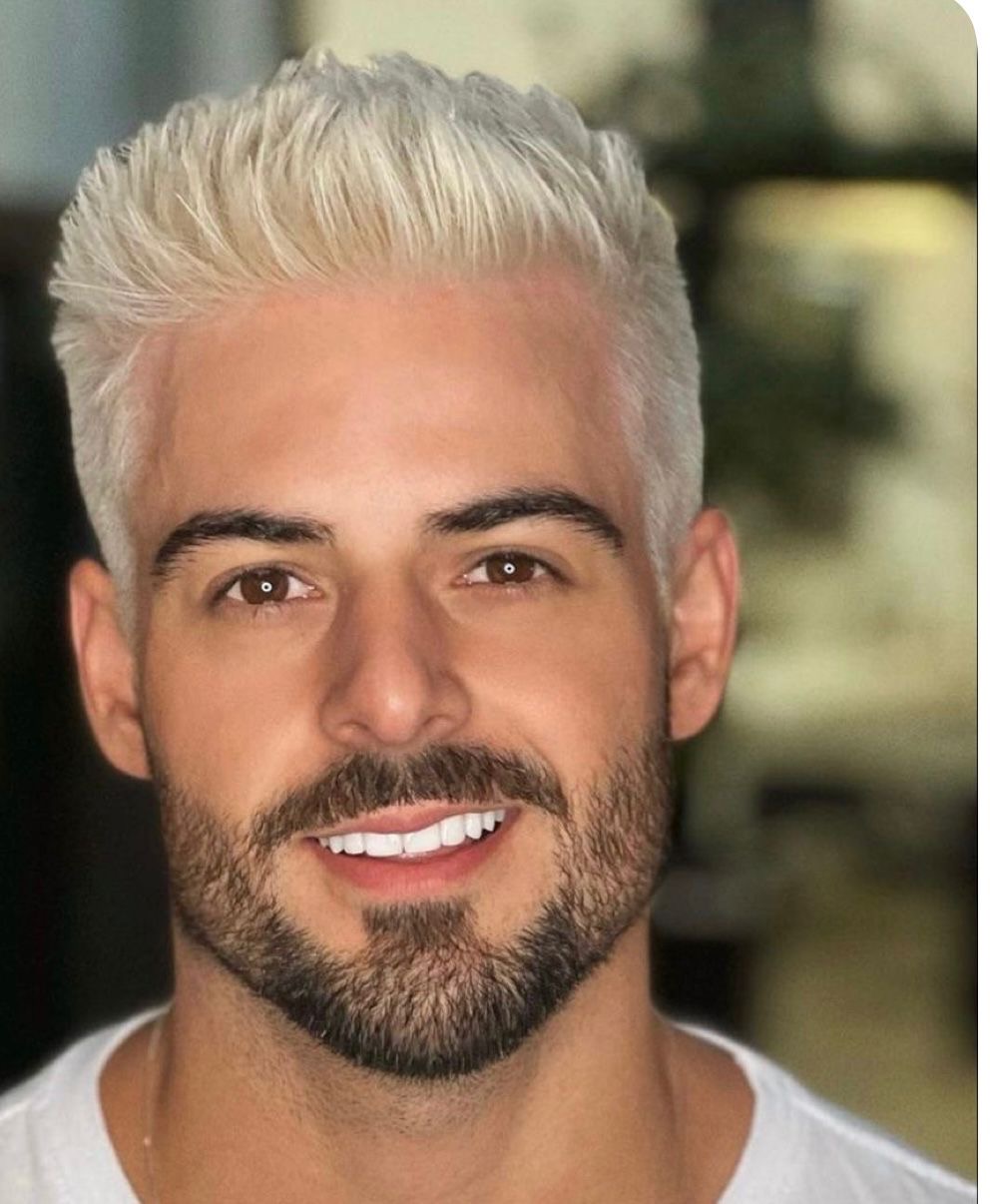 Décoloration masculine platine